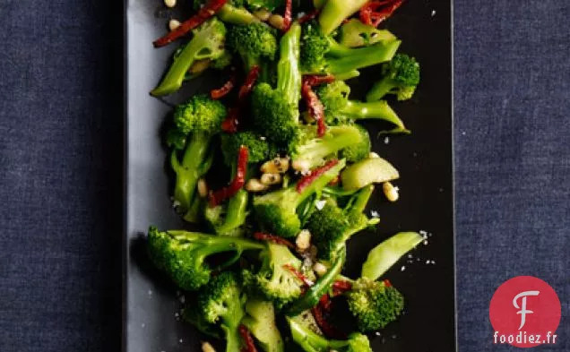 Brocoli aux Tomates Séchées et aux Pignons de Pin