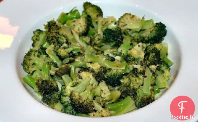 Brocoli Avec Vinaigrette À L'Échalote De Citron Vert