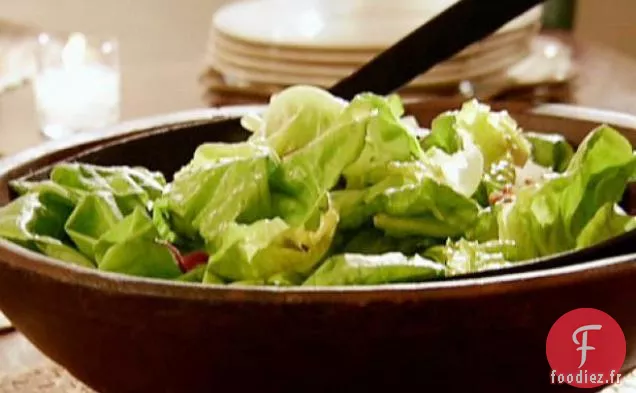 Salade de Bibb et Radis avec Vinaigrette au Bacon