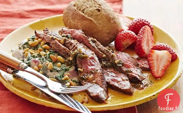 Steak de Flanc à la Crème de Bettes à Cardes et Pignons de Pin