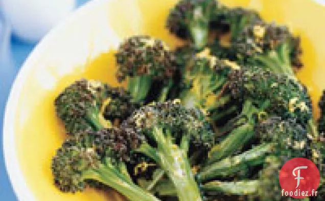 Brocoli Rôti au Pesto de Noix du Brésil