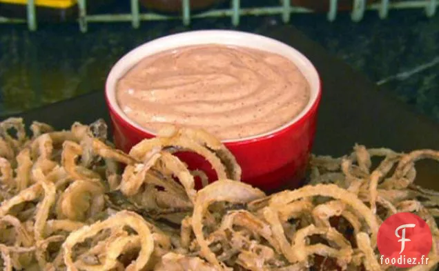 Rondelles d'Oignon Frites à la Sauce Chili