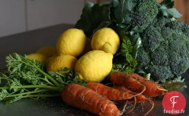 Brocoli Rôti Au Four Au Citron, Huile De Piment-Ail Et Parmesan