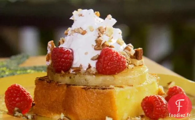 Gâteau à l'Ananas Grillé à la Mode