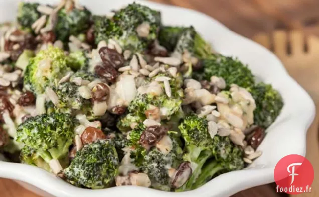 Salade de Brocoli Et Raisins Secs