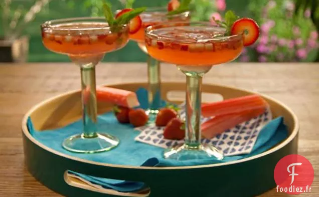 Margaritas à la Fraise Et à la Rhubarbe