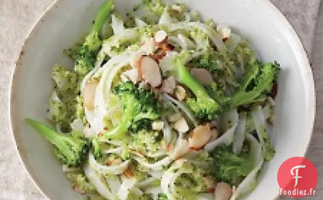 Nouilles De Riz Au Pesto Brocoli-amandes