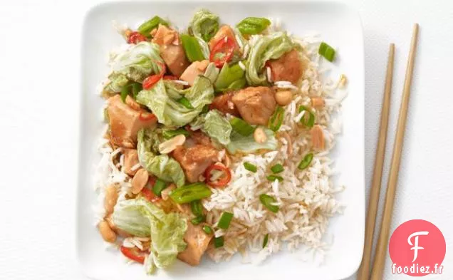 Sauté de Poulet aux Arachides