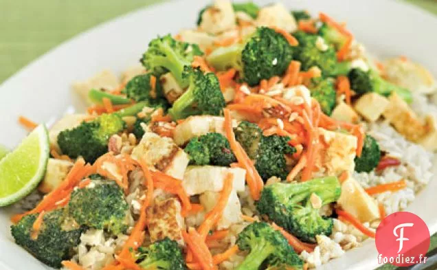 Sauté aux arachides et au brocoli