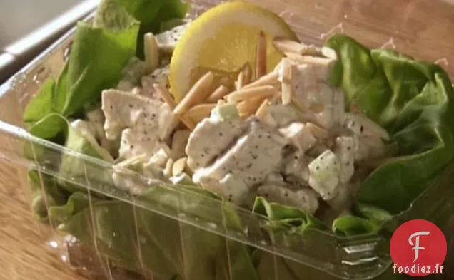 Salade de Poulet Aux Amandes