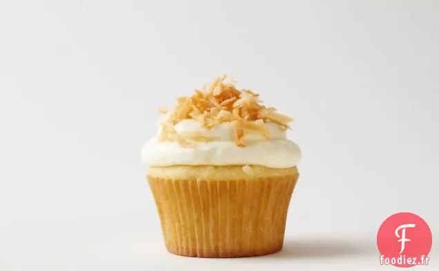 Cupcakes à la Noix de Coco avec Glaçage au Fromage à la Crème à la Noix de Coco