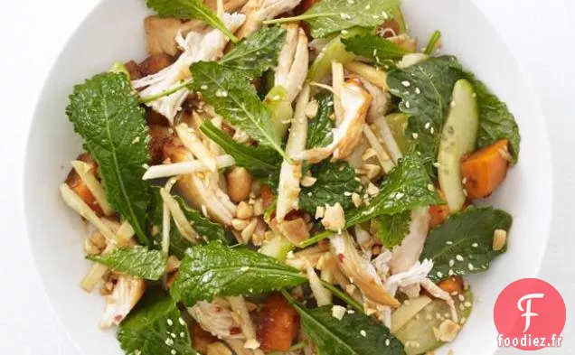 Salade de Poulet au Chou Frisé et au Sésame