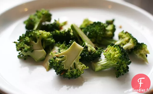 Salade de Brocoli à l'ail et au sésame