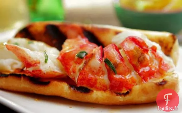 Rouleau de Homard Chaud au Beurre Citron-Estragon