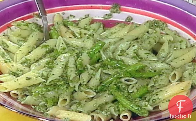 Penne à la Roquette et au Pesto de Noix