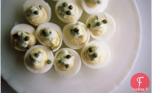 Oeufs Farcis Avec Aïoli Au Basilic Et Câpres