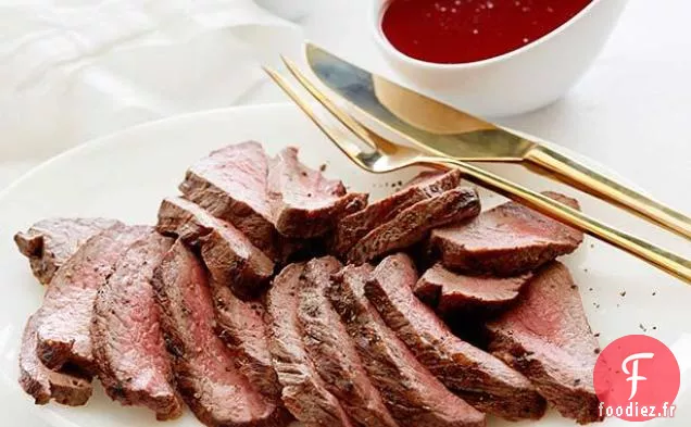 Steak de Fer Plat avec Sauce au Vin Rouge