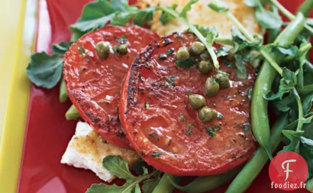 Salade de Tomates et Féta Grillées à la Poêle avec Vinaigrette au Citron et aux Câpres