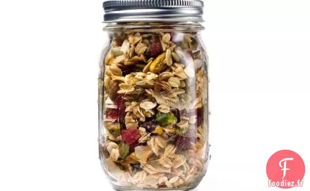 Granola Aigre-Cerise à la Noix de Coco