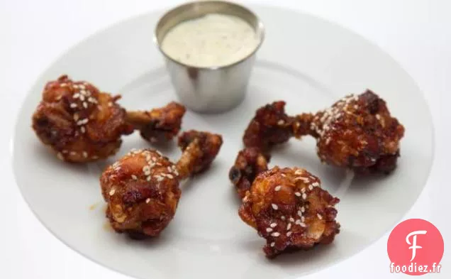 Ailes de Kickin Mongoles avec Sauce Crémeuse au Wasabi