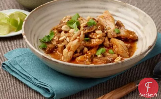 Poulet au Curry Rouge Épicé et Riz