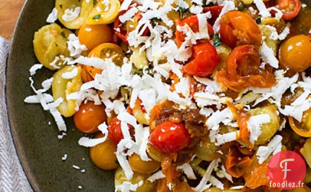Orecchiette aux Tomates Cerises, Marjolaine et Salata à la Ricotta