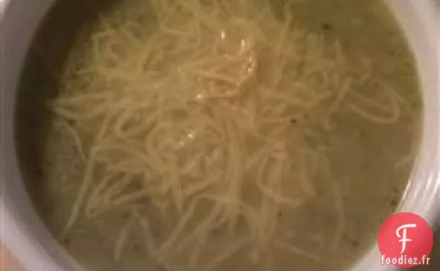 Soupe de Brocoli à Faible Teneur En Glucides