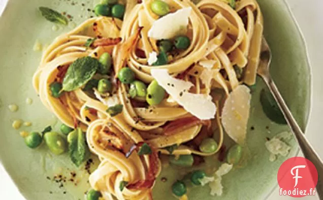 Fettuccine à l'Edamame, Menthe et Pecorino