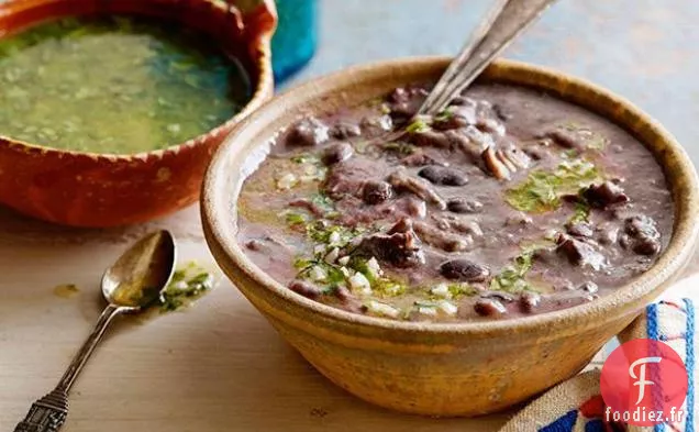 Soupe de Haricots Noirs au Mojo