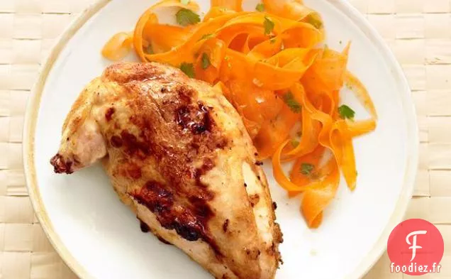 Salade de Poulet Thaï aux Carottes et au Gingembre