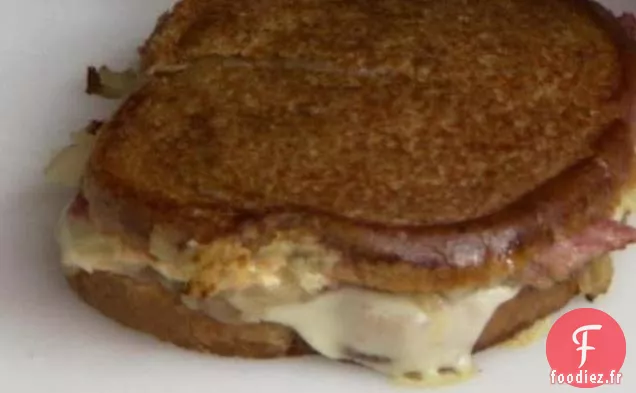 Reuben au Bœuf Salé et au Chou