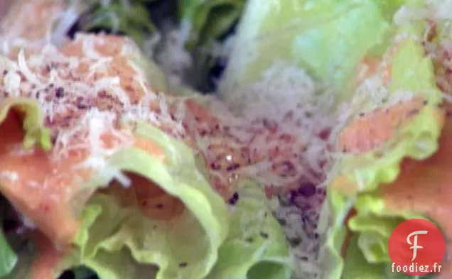 Romaine Grillée avec Vinaigrette César Épicée