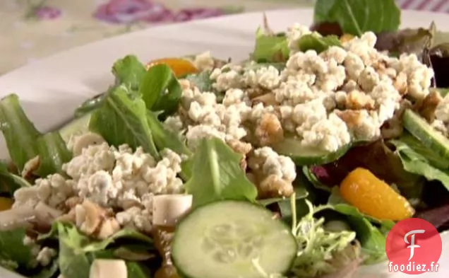 Légumes Verts Mélangés avec des Mandarines et des Noix