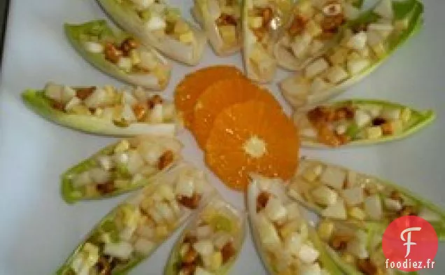 Bouchées De Salade D'Endives Aux Poires Et Vinaigrette À L'Érable