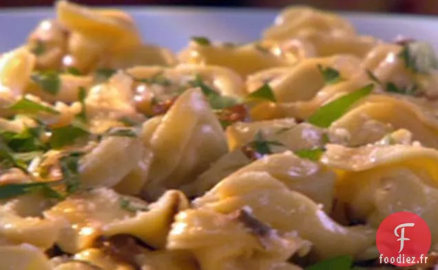 Tortellini au Fromage et Sauce Pecorino aux Cèpes