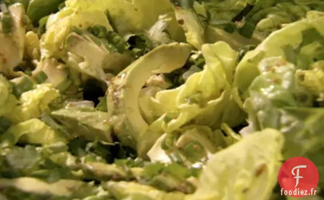 Salade d'Avocat à la Laitue Boston et Vinaigrette au Citron Vert