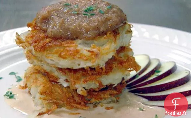 Crêpe de Pommes de Terre Croustillante avec Compote de Pommes et Fromage de Chèvre