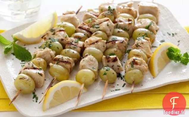 Brochettes de Poulet Épicé et de Raisin