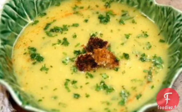 Soupe De Chou-Fleur Doré Aux Épices Marocaines