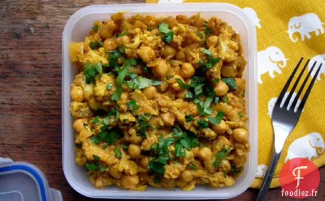 Ragoût Épicé De Chou-Fleur Et De Pois Chiches