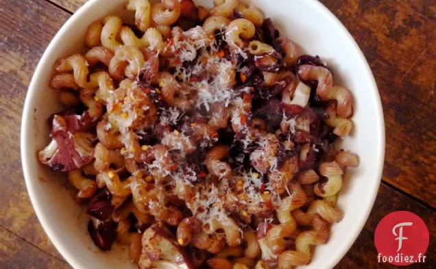 Pâtes Au Chou-Fleur Et Au Vin Rouge