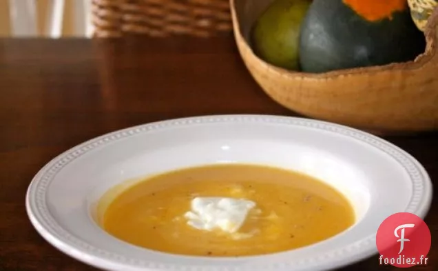 Soupe Crémeuse De Courge Au Curry Et De Chou-Fleur