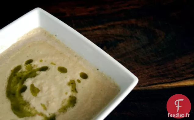 Trois Oignons Caramélisés, Soupe De Chou-Fleur À L'Huile De Basilic