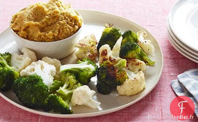 Houmous de Carottes Rôties aux Légumes de Deux Façons