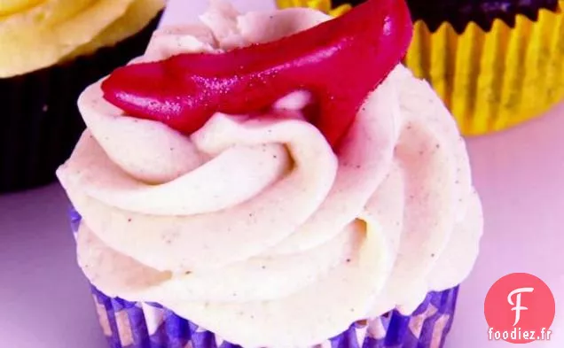 Cupcake de Compote de Pommes Dorothy's avec Glaçage au Fromage de Chèvre à la Cannelle