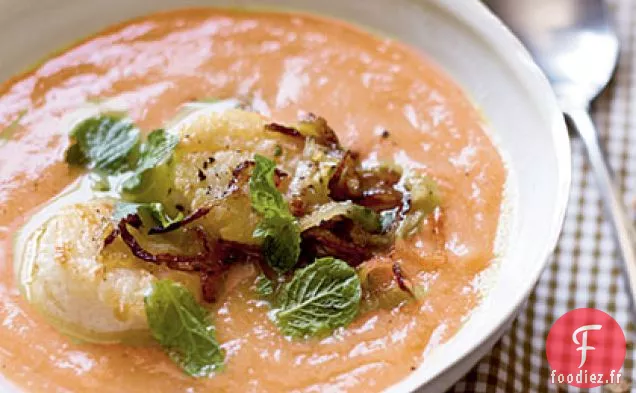 Soupe de Chou-Fleur au Curry et aux Agrumes, Pétoncles Poêlés et Échalotes Croustillantes
