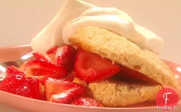 Shortcake à la Cardamome aux Baies d'Érable