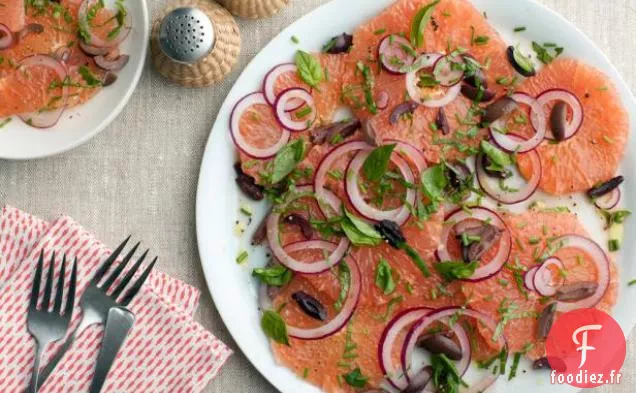 Salade de Pamplemousse, d'Oignon et de Basilic
