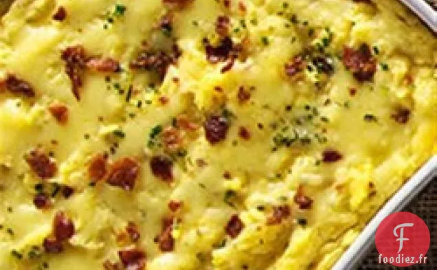 Purée de Pommes de Terre à l'Ail avec Cheddar à l'Ail Rôti et Bacon