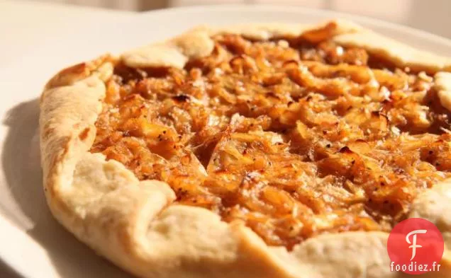 Tarte aux Pommes de Terre et Oignons Caramélisés